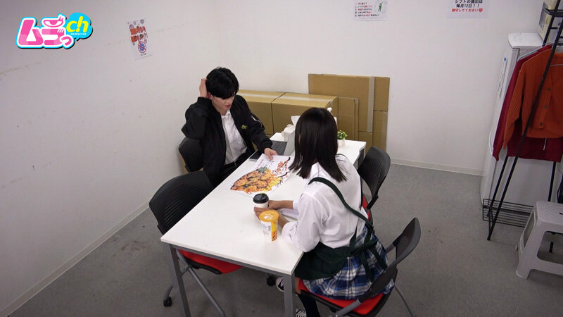 ニンゲン観察 日々J系バイトに舐められイジメられ追い詰められたダメダメ店長は、大人の威厳をチ●ポでわからせる 006