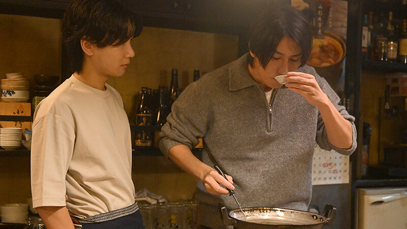 灯りが落ちる前に 交わらない想いがひとつの夜に溶けていく 桐香ゆうり 006
